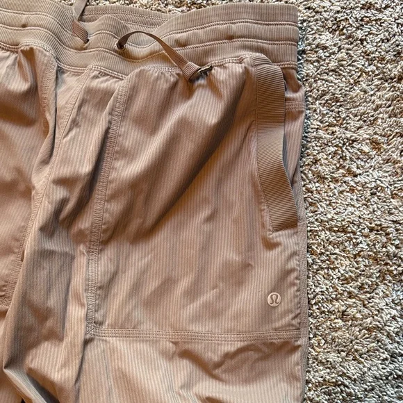 lululemon athletica Brown Cargo Joggers - Picture 2 of 3